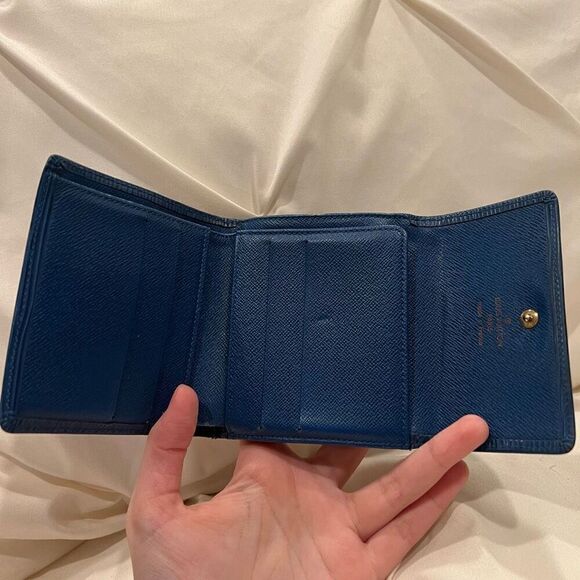 Vintage Louis Vuitton Elise Epi Trifold Wallet Blue Leather LV Paris Made France - Picture 11 of 14